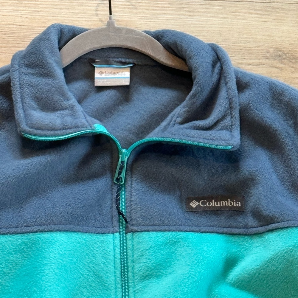 Columbia men’s or could be women’s full zip fleece. Size L new with tags - Picture 2 of 4